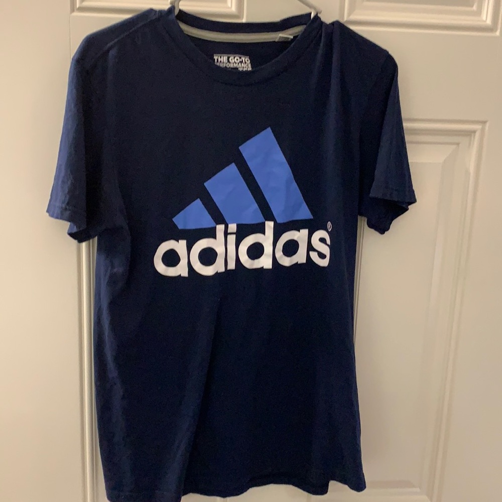 Men’s medium Adidas short sleeve shirt